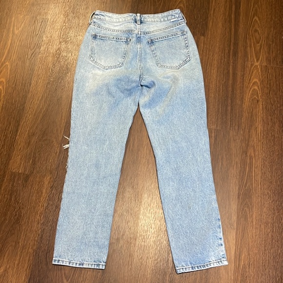 3/$15 PacSun distressed mom jeans - Picture 4 of 5